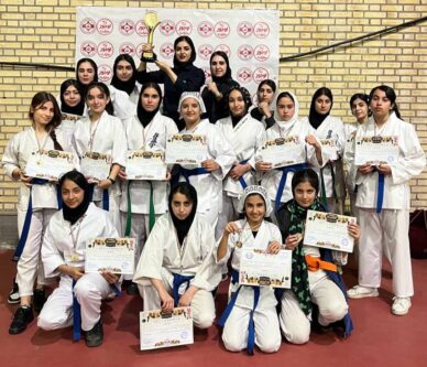 تیم کاراته‌ی بانوان کلیبر قهرمان مسابقات جام کاتای یانتسو استان/تیم‌های گوگان و تبریز دوم و سوم شدند