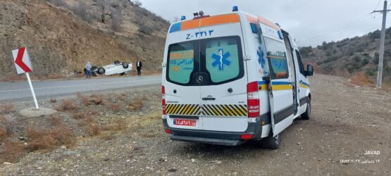 حادثه واژگونی سمند در جاده کلیبر به جانانلو با سه مصدوم