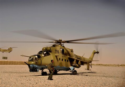 تلاش طالبان برای افزایش ظرفیت نیروی هوایی در افغانستان