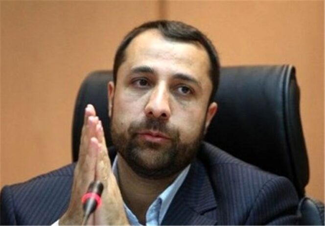 یکی از مسوولانی که پرونده چای دبش در دوران او رخ داد در اردوی تیم ملی!/ عکس