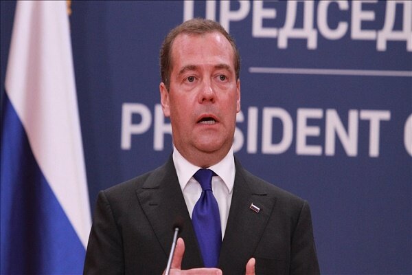 Ex-Russian Pres. suggests Japanese officials commit suicide