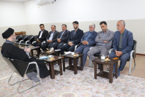 جلسه اعضای شورای اسلامی شهر با امام جمعه شهرستان مسجدسلیمان برگزار گردید