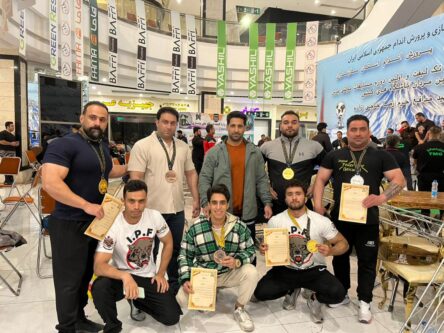 کسب ۶ مدال رنگارنگ حاصل تلاش پاورلیفتینگ‌کاران لرستانی در مسابقات قویترین مردان ایران در آمل   