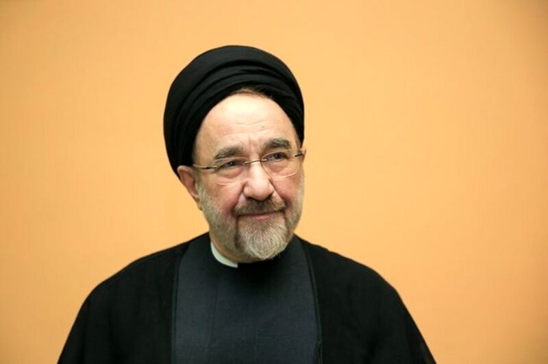 سید محمد خاتمی: از انتخابات آزاد، مشارکتی و رقابتی بسیار دور مانده‌ایم/ اصلاحات با کسی و جمعی و نهادی قهر نیست/ متأسفانه آثار نارضایتی فراگیر و حتی قهر را در جامعه شاهدیم