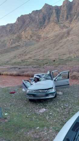 مصدوم شدن سه نفر در پی ریزش کوه در جاده جلفا