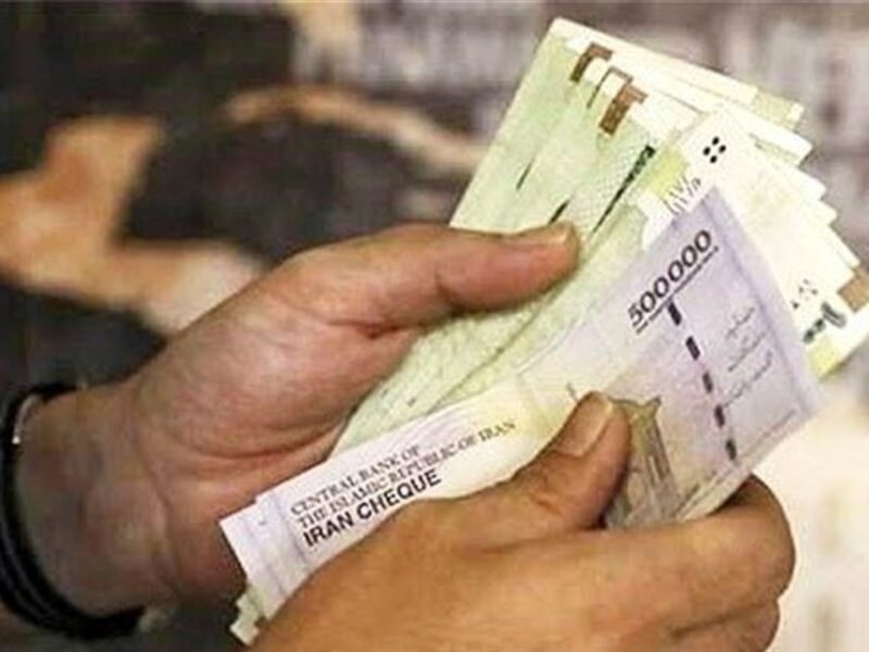 شورای عالی کار بدون تعیین دستمزد پایان یافت/ تعیین مزد به جلسه فردا موکول شد