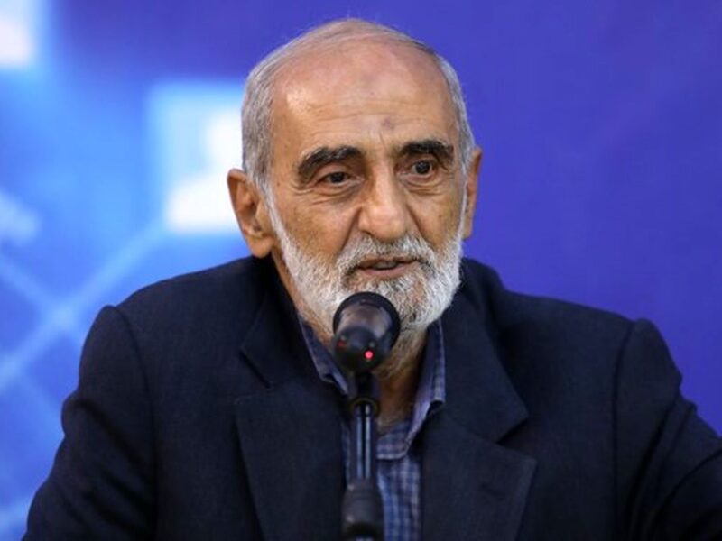واکنش حسین شریعتمداری به گفت‌وگوی جنجالی حمید رسایی در تلویزیون/ پرداختن به دعواهای سیاسی دقیقا با تذکر رهبر معظم انقلاب در تعارض بود