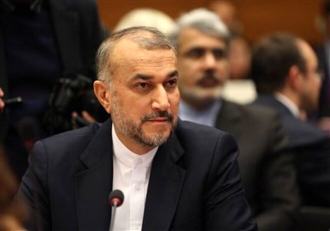 صندلی خالی امیرعبداللهیان در کلاس درس در دانشگاه تهران/عکس