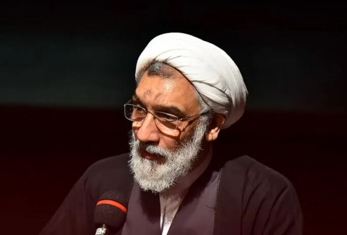 رایزنی با عراقچی برای حضور در ستاد پورمحمدی/ وی تا پایان انتخابات می‌ماند