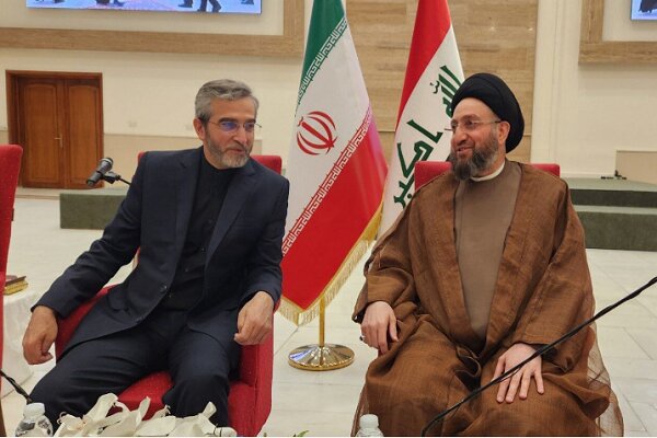 Iran acting FM meets Ammar Hakim in Baghdad