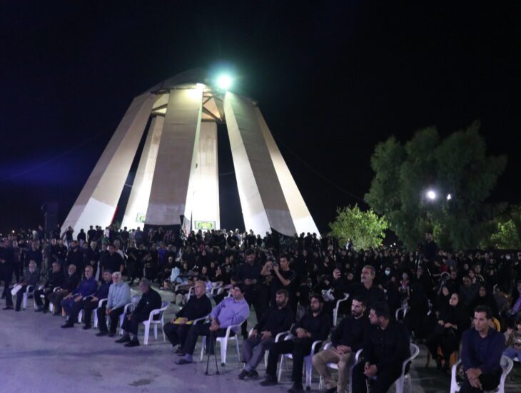 برگزاری مراسم عزاداری شام غریبان در تپه شهدای گمنام مسجدسلیمان