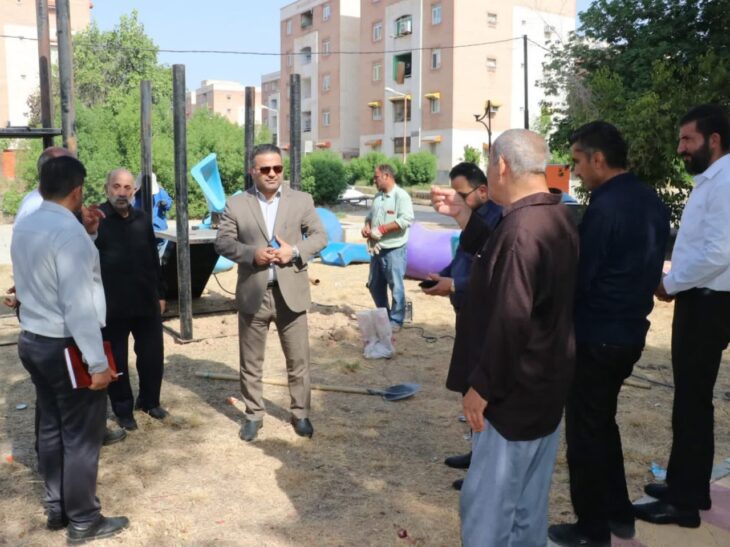 بازدید میدانی محمد خسروی شهردار مسجدسلیمان از بوستان محله ای شهرک ولیعصر(عج)