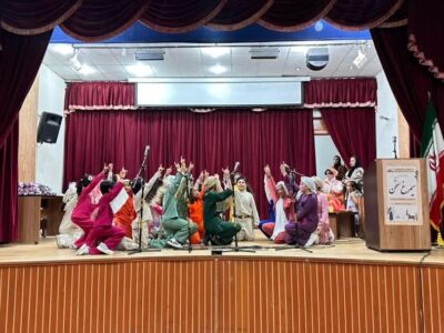 اجرای نمایش بزرگ سیمرغ عطار در تالار آزادی شیراز