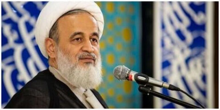 پاسخ عبدی به پناهیان درباره فاصله گرفتن جوانان از دین/ بخش بزرگ و اکثریت جامعه از شماها عبور کرده است/ ضربه کاری انتخابات اخیر آنان را گیج کرده، امیدواریم زودتر به هوش آیند
