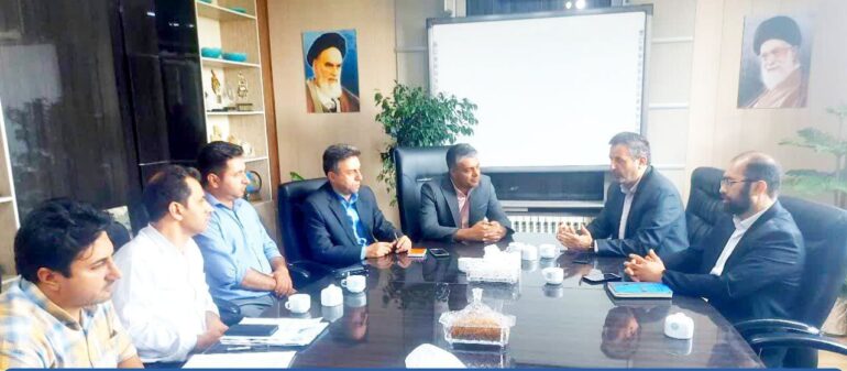 دیدار معاون مدیر کل آموزش و پرورش باشهردار مرند