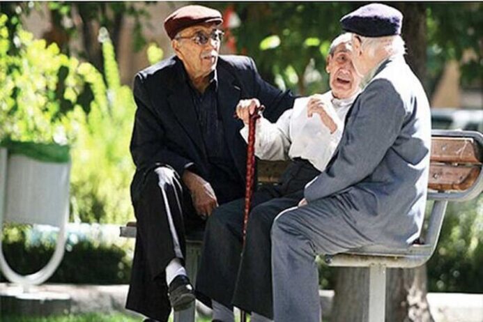 خبر وزیر کار درباره واریزحقوق بازنشستگان