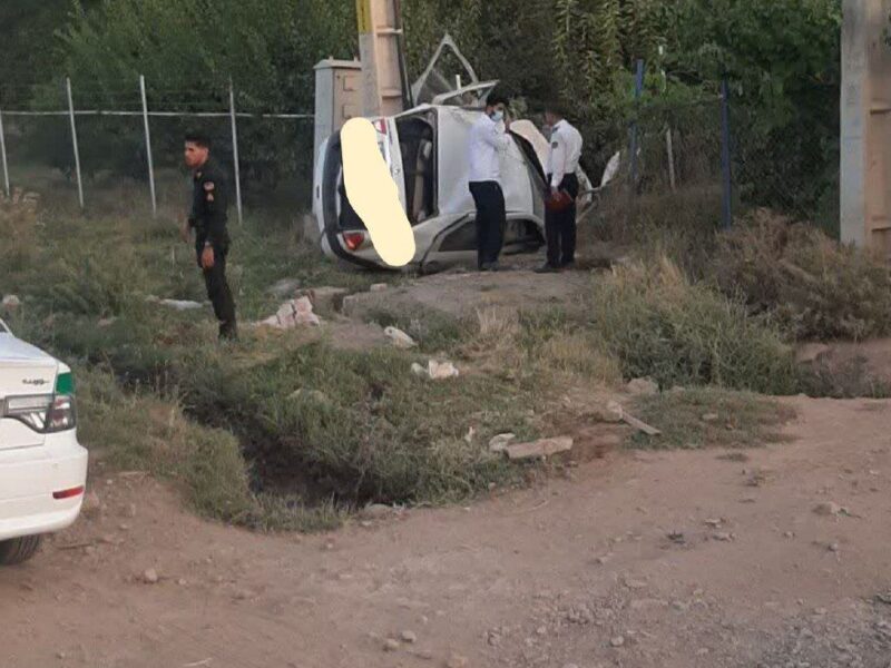 واژگونی مرگبار تندر ۹۰ در محور مرند بازرگان با یک کشته و ۱مصدوم