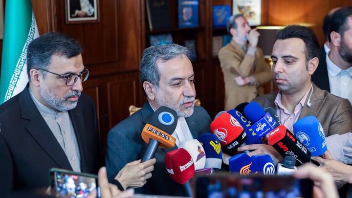 New West sanctions target ordinary Iranians: FM Araghchi