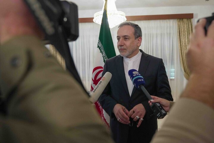 Iran FM announces Tehran’s approach on nuclear issue