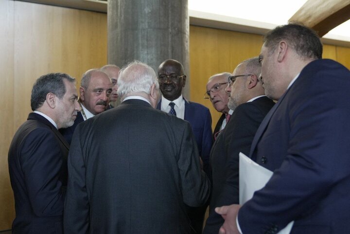 Iran FM Araghchi meets his counterparts in Portugal