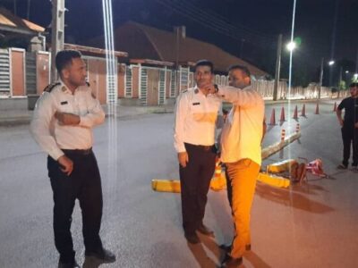 نصب جداکننده ترافیکی از محور میدان یاعلی حدفاصل میدان خبرنگار