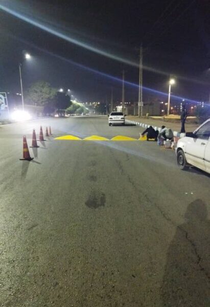 آغاز عملیات رنگ آمیزی سرعتکاه های ترافیکی سطح شهر مسجدسلیمان