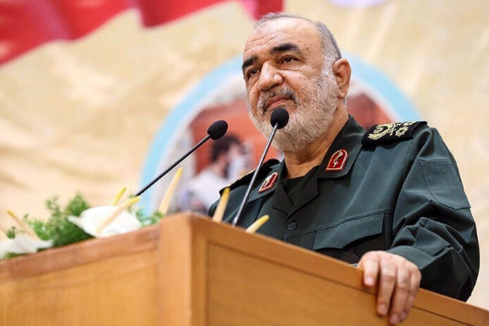 جوانان ایران توان هماوردیِ شرافتمندانه و پیروزمندانه را در مقابل دشمنان دارند