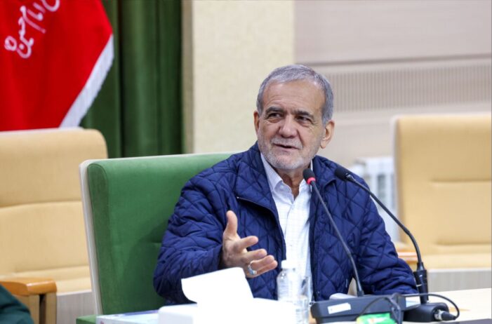 رئیس جمهور: رمز پیروزی ما کنار گذاشتن تفرقه و اختلافات است