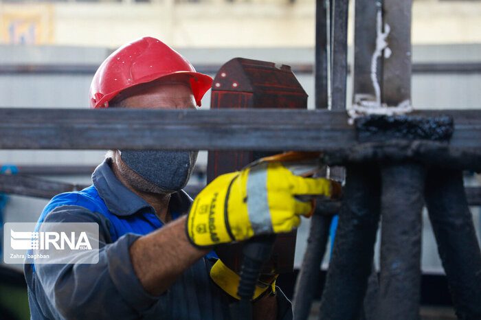 کارگران در صورت ارسال نکردن لیست و واریز حق بیمه از کارفرما شکایت کنند