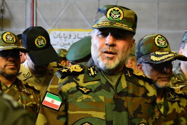 Iran Armed Forces confront violations against country soil