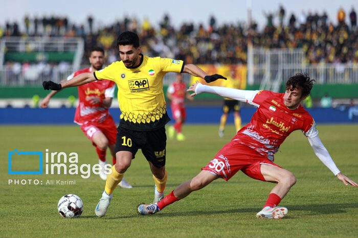 بیاتی‌نیا: دیدار سپاهان و پرسپولیس، دوئل تفکرات فوتبال فرانسه و ترکیه است