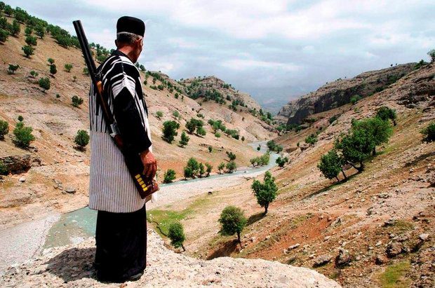 چوقا نماد اصالت و کیفیتثبت روستای شوکل به عنوان اولین روستای ملی چوقابافی، گامی مهم در جهت تقویت جایگاه خوزستان به عنوان یکی از قطب‌های فرهنگی و هنری ایران