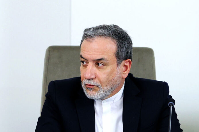 عراقچی: آمریکا هیچ حقی برای دیکته کردن به سیاست خارجی ایران ندارد