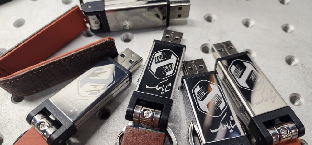 دستگاه لیزر حکاکی