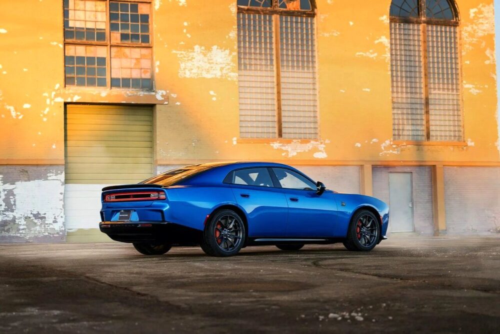 اقدام غیرمنتظره خودروساز آمریکایی / ماسل کار چهاردر معرفی شد /عکس