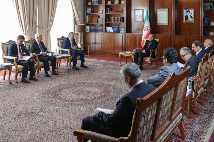 Pezeshkian calls for further cooperation with Tajikistan