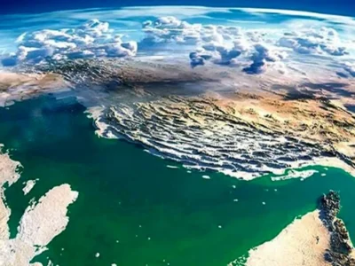 هیچ آزادی‌ای، بی‌هویت، پایدار نمی‌ماند