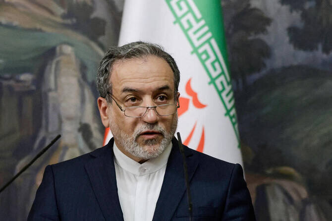Iran ready for fair and respectful talks: Araghchi