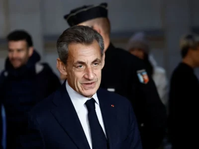 سارکوزی آزاد شد/ ویدئو