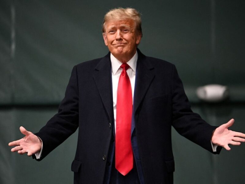 علاقه ترامپ به دیکتاتوری؛ کاش وزرایم مثل وزرای شی از من می‌ترسیدند!