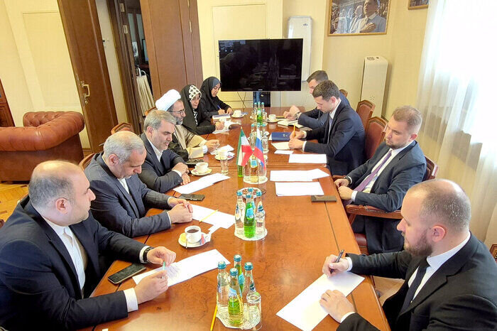 Iran, Russia stress shared stance against Western policies