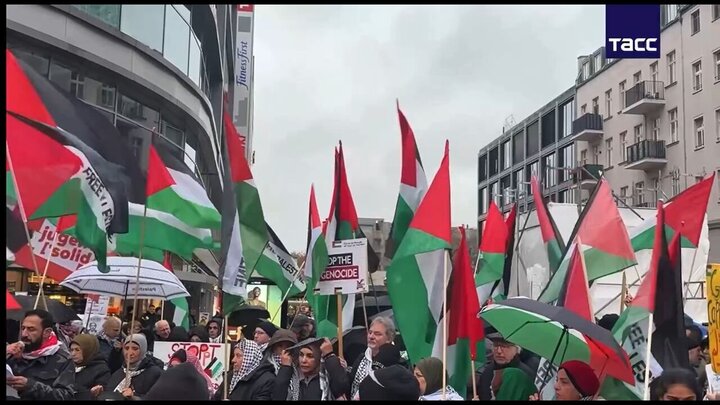 Pro-Palestine demonstration held in Berlin