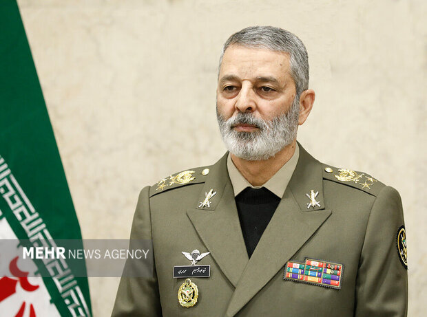 Top general lauds Basij invincibility against enemy’s threats