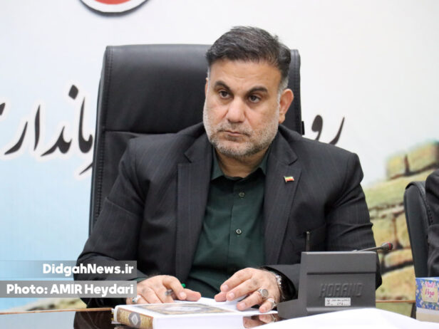 رفع آبگرفتگی مناطق سیلاب زده مسجدسلیمان؛ خدمات رسانی دستگاه ها ادامه دارد