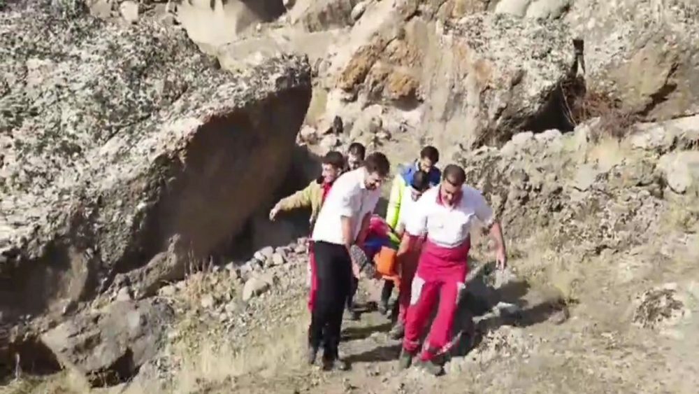 نجات کوهنورد مصدوم در ارتفاعات روستای چناب هوراند
