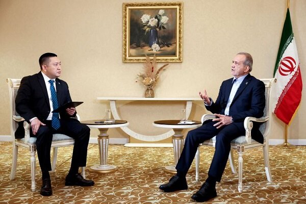 Pezeshkian lauds Kazakhstan’s contribution to regional peace