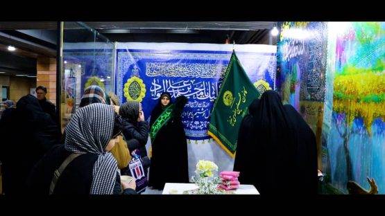 چهارشنبه‌های امام رضایی در متروی تبریز/ عرض ارادت خادمیاران رضوی به دردانه امام رضا، امام جواد (ع)