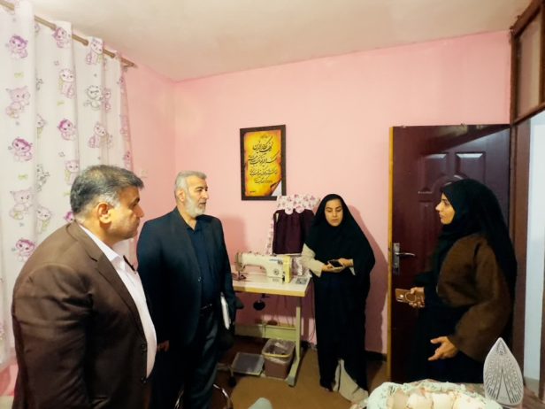 عزم ما تحقق “هر خانه یک کارخانه” با همکاری مردم و مسئولان است