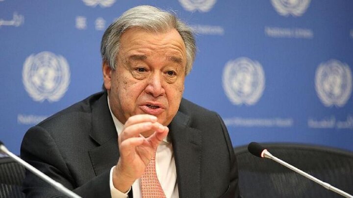 UN chief warns organisation ‘at risk of collapse’