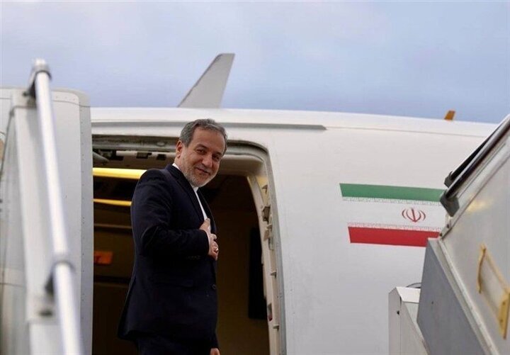 Iran’s FM Araghchi departs for Tehran after Geneva talks